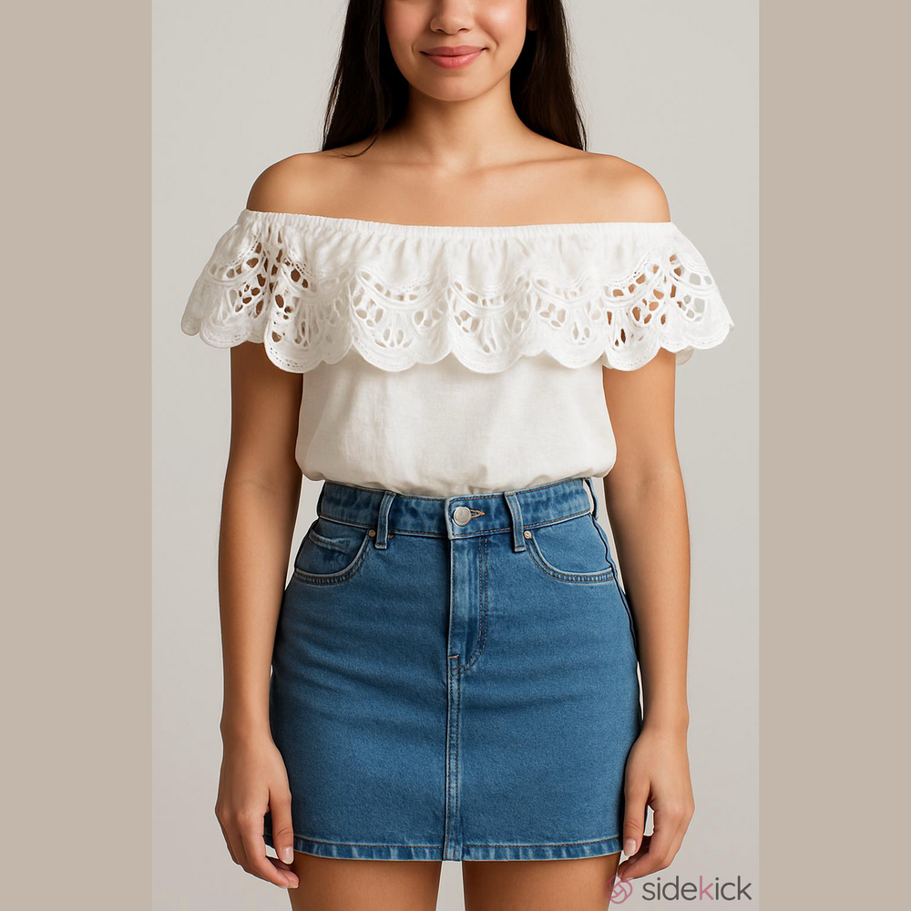 White‎ off shoulder lacy ruffle crop top